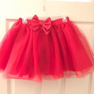 Red crinoline mini skirt; size 7